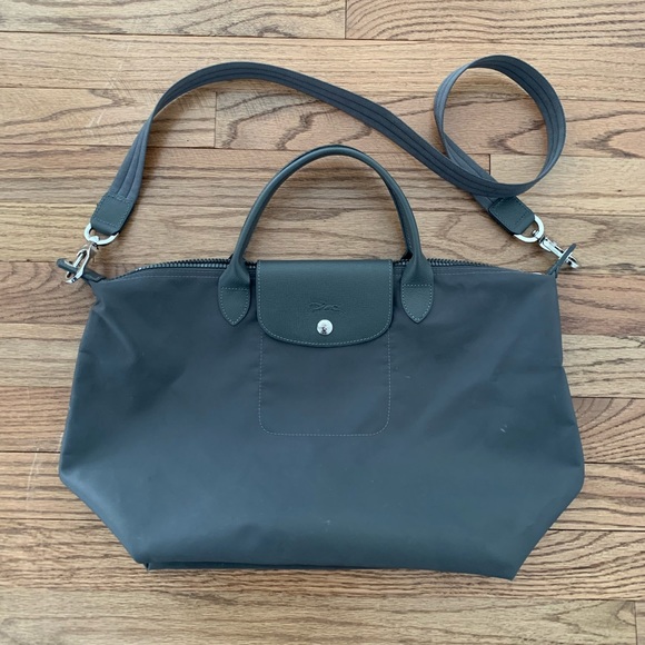 Longchamp Handbags - Longchamp Gray Tote Crossbody Bag